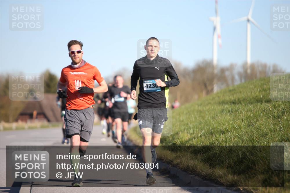 06.04.2025 - 44. Internationalen Wilhelmsburger Insellauf Jannik Wohlers http://msf.ph/oto/7603094 06.04.2025 09:20:49 Laufen 4230 meine-sportfotos.de