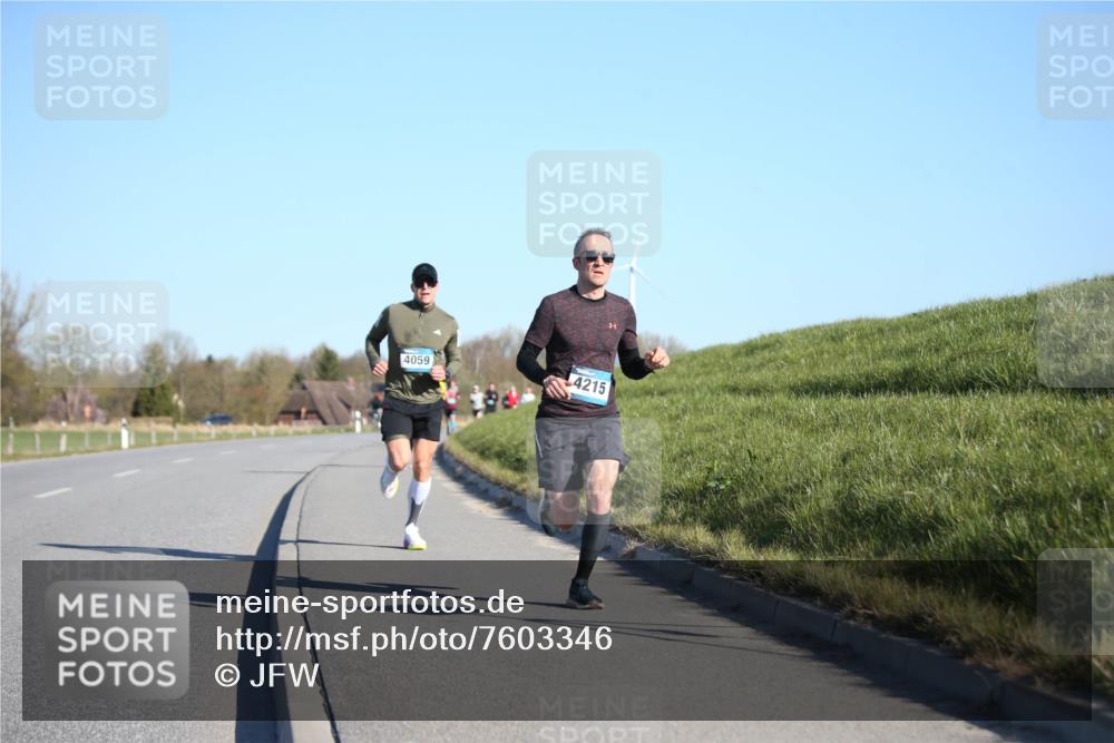 06.04.2025 - 44. Internationalen Wilhelmsburger Insellauf Jannik Wohlers http://msf.ph/oto/7603346 06.04.2025 09:20:59 Laufen 4059, 4215 meine-sportfotos.de