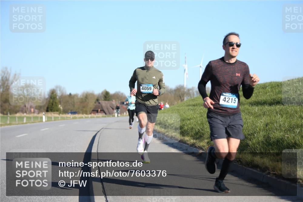 06.04.2025 - 44. Internationalen Wilhelmsburger Insellauf Jannik Wohlers http://msf.ph/oto/7603376 06.04.2025 09:21:00 Laufen 4059, 4215 meine-sportfotos.de