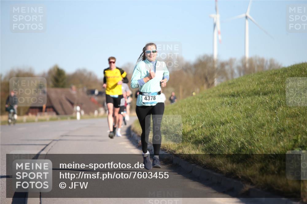 06.04.2025 - 44. Internationalen Wilhelmsburger Insellauf Jannik Wohlers http://msf.ph/oto/7603455 06.04.2025 09:21:04 Laufen 4378 meine-sportfotos.de