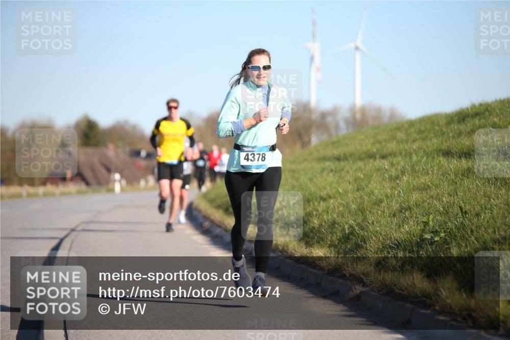 06.04.2025 - 44. Internationalen Wilhelmsburger Insellauf Jannik Wohlers http://msf.ph/oto/7603474 06.04.2025 09:21:05 Laufen 4378 meine-sportfotos.de