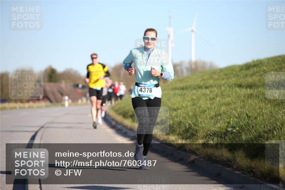 06.04.2025 - 44. Internationalen Wilhelmsburger Insellauf Jannik Wohlers http://msf.ph/oto/7603487 06.04.2025 09:21:05 Laufen 4378 meine-sportfotos.de