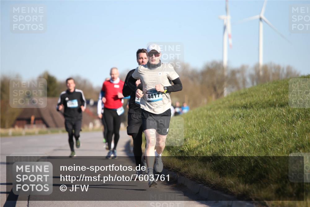 06.04.2025 - 44. Internationalen Wilhelmsburger Insellauf Jannik Wohlers http://msf.ph/oto/7603761 06.04.2025 09:21:18 Laufen 3062, 4417 meine-sportfotos.de
