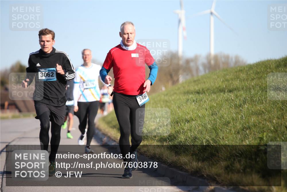 06.04.2025 - 44. Internationalen Wilhelmsburger Insellauf Jannik Wohlers http://msf.ph/oto/7603878 06.04.2025 09:21:22 Laufen 3062, 4576, 3460 meine-sportfotos.de