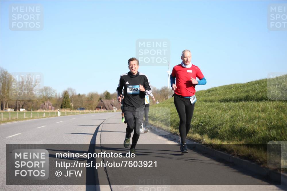 06.04.2025 - 44. Internationalen Wilhelmsburger Insellauf Jannik Wohlers http://msf.ph/oto/7603921 06.04.2025 09:21:24 Laufen 3062, 346 meine-sportfotos.de