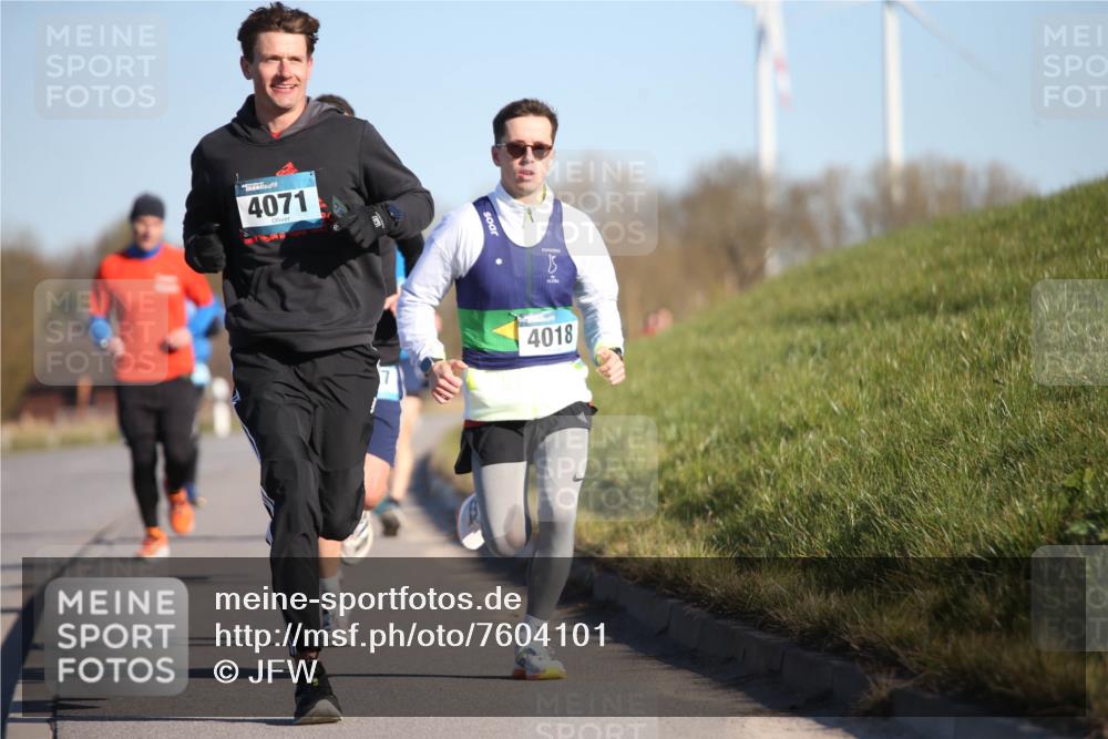 06.04.2025 - 44. Internationalen Wilhelmsburger Insellauf Jannik Wohlers http://msf.ph/oto/7604101 06.04.2025 09:21:38 Laufen 4071, 4018 meine-sportfotos.de