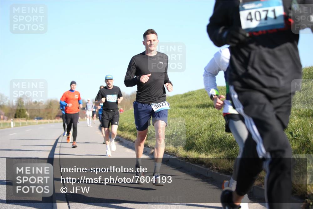 06.04.2025 - 44. Internationalen Wilhelmsburger Insellauf Jannik Wohlers http://msf.ph/oto/7604193 06.04.2025 09:21:41 Laufen 5030, 3027, 4071 meine-sportfotos.de
