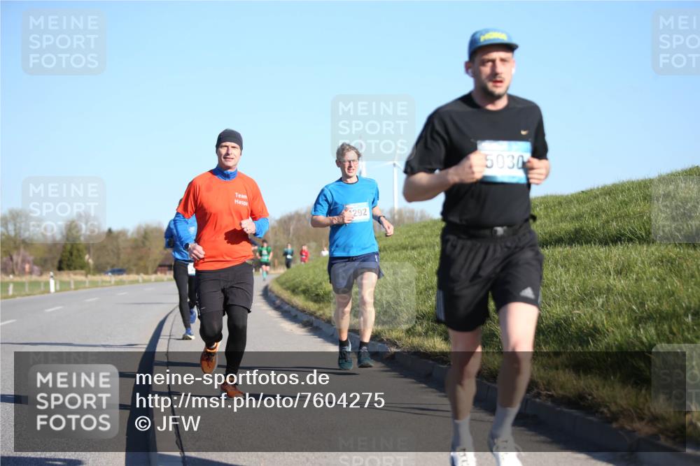 06.04.2025 - 44. Internationalen Wilhelmsburger Insellauf Jannik Wohlers http://msf.ph/oto/7604275 06.04.2025 09:21:43 Laufen 292, 5030 meine-sportfotos.de