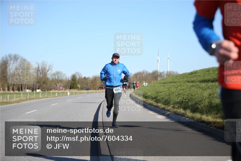 06.04.2025 - 44. Internationalen Wilhelmsburger Insellauf Jannik Wohlers http://msf.ph/oto/7604334 06.04.2025 09:21:45 Laufen 4081 meine-sportfotos.de
