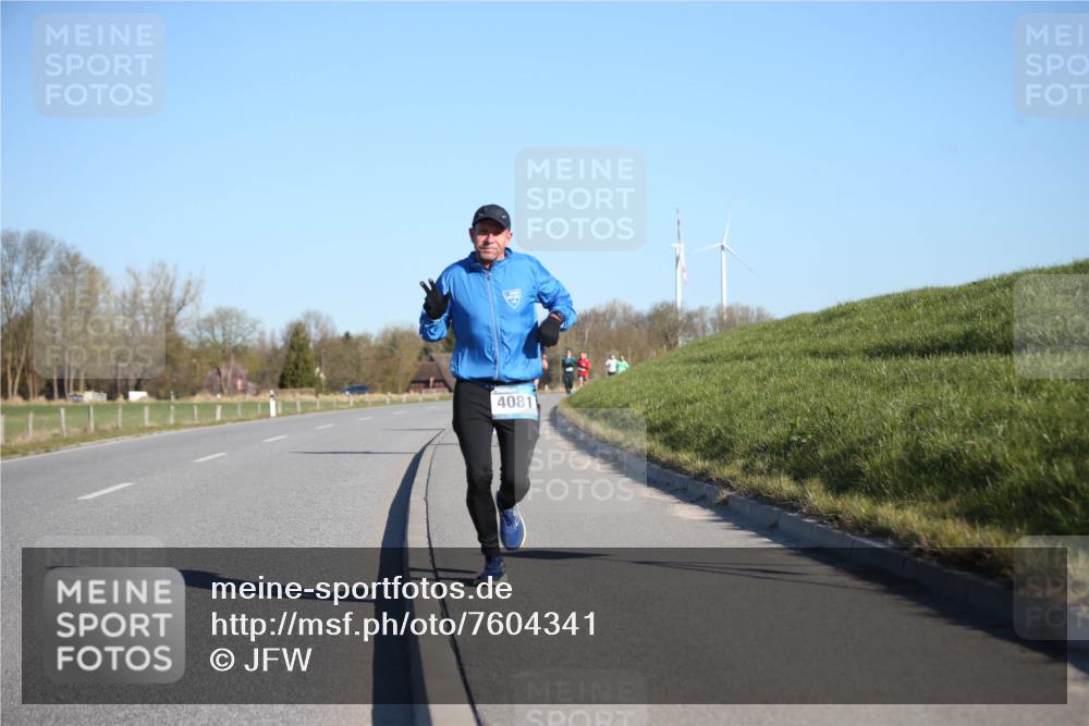 06.04.2025 - 44. Internationalen Wilhelmsburger Insellauf Jannik Wohlers http://msf.ph/oto/7604341 06.04.2025 09:21:46 Laufen 4081 meine-sportfotos.de