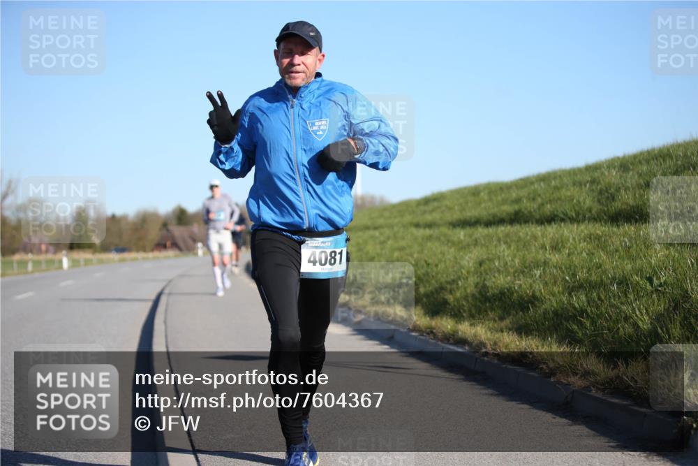 06.04.2025 - 44. Internationalen Wilhelmsburger Insellauf Jannik Wohlers http://msf.ph/oto/7604367 06.04.2025 09:21:47 Laufen 4081 meine-sportfotos.de
