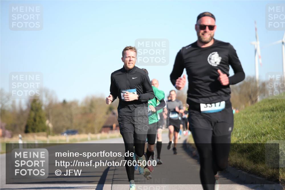 06.04.2025 - 44. Internationalen Wilhelmsburger Insellauf Jannik Wohlers http://msf.ph/oto/7605000 06.04.2025 09:22:27 Laufen 3317 meine-sportfotos.de