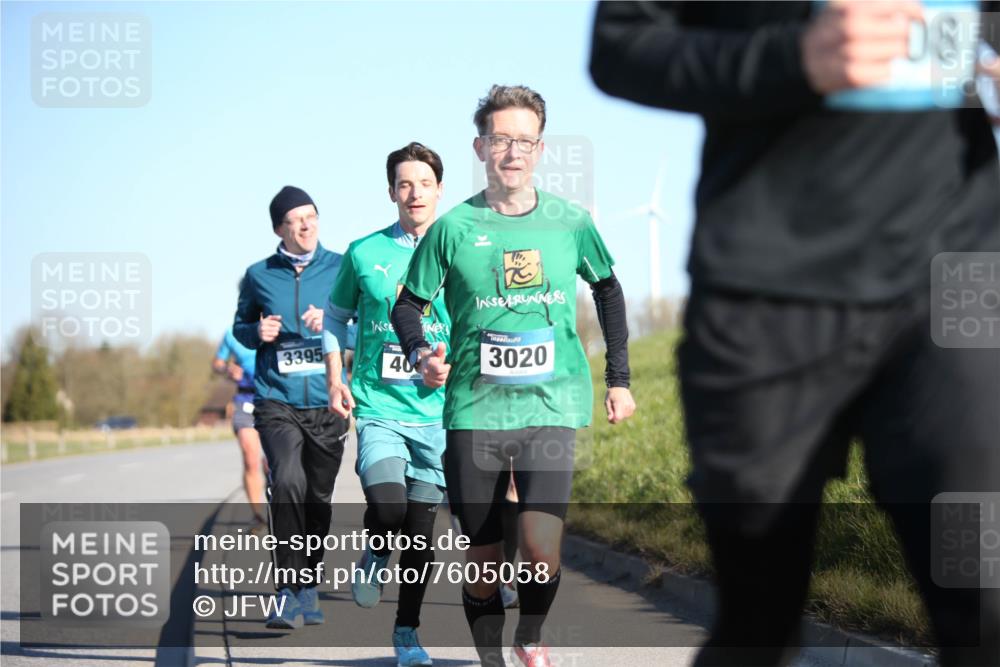 06.04.2025 - 44. Internationalen Wilhelmsburger Insellauf Jannik Wohlers http://msf.ph/oto/7605058 06.04.2025 09:22:30 Laufen 3395, 40, 3020, 08 meine-sportfotos.de