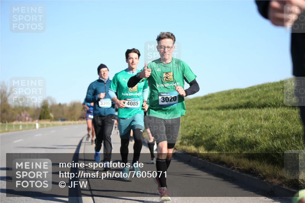 06.04.2025 - 44. Internationalen Wilhelmsburger Insellauf Jannik Wohlers http://msf.ph/oto/7605071 06.04.2025 09:22:31 Laufen 3395, 4085, 3020 meine-sportfotos.de
