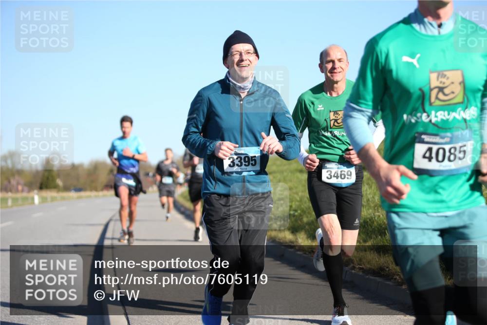 06.04.2025 - 44. Internationalen Wilhelmsburger Insellauf Jannik Wohlers http://msf.ph/oto/7605119 06.04.2025 09:22:32 Laufen 3395, 3469, 4085 meine-sportfotos.de