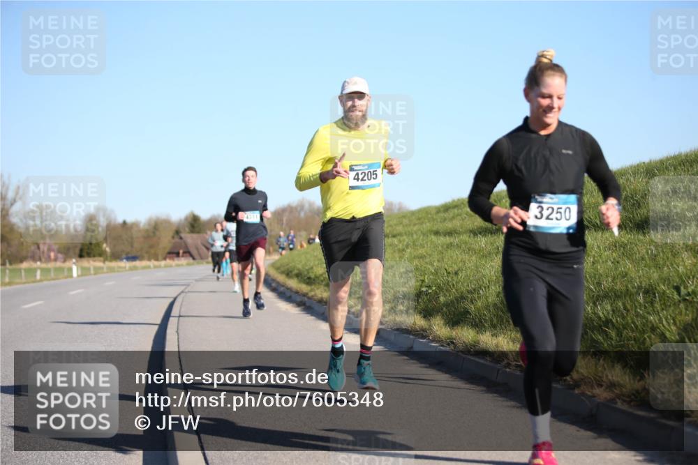 06.04.2025 - 44. Internationalen Wilhelmsburger Insellauf Jannik Wohlers http://msf.ph/oto/7605348 06.04.2025 09:22:44 Laufen 4205, 3250 meine-sportfotos.de