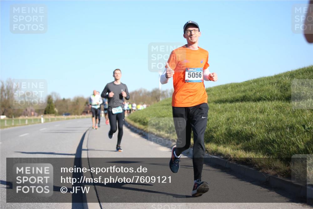 06.04.2025 - 44. Internationalen Wilhelmsburger Insellauf Jannik Wohlers http://msf.ph/oto/7609121 06.04.2025 09:22:56 Laufen 3836, 5056 meine-sportfotos.de