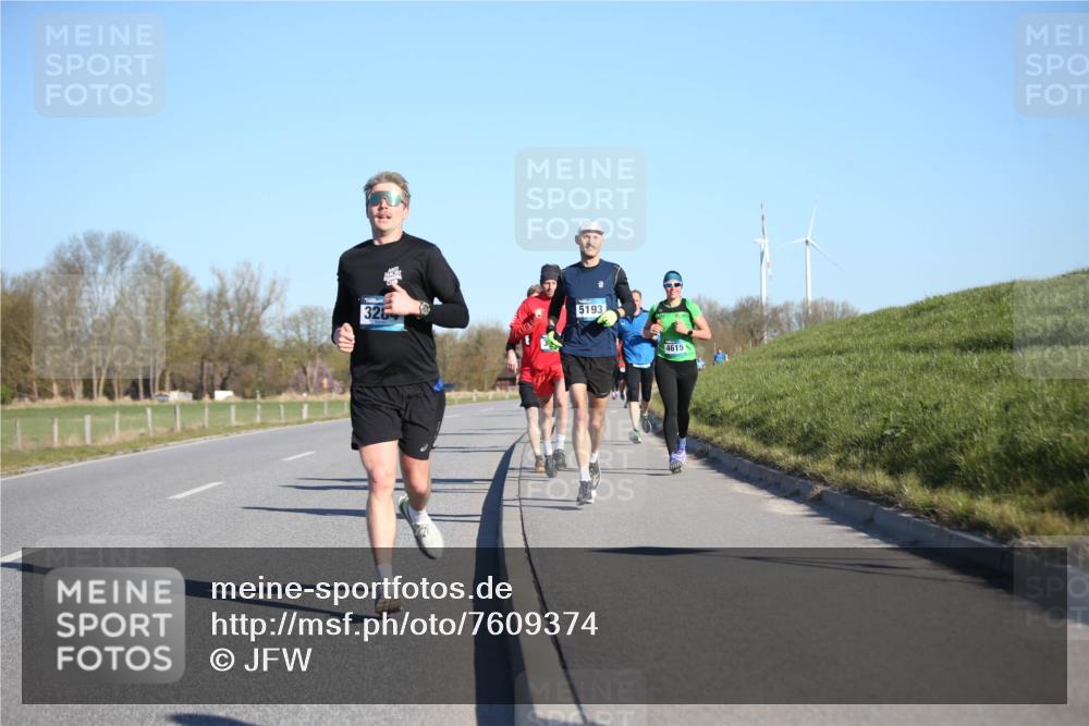 06.04.2025 - 44. Internationalen Wilhelmsburger Insellauf Jannik Wohlers http://msf.ph/oto/7609374 06.04.2025 09:23:28 Laufen 328, 5193, 4615 meine-sportfotos.de