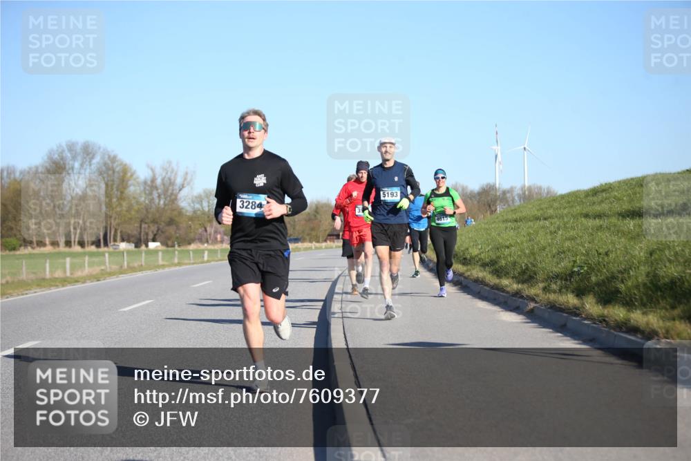 06.04.2025 - 44. Internationalen Wilhelmsburger Insellauf Jannik Wohlers http://msf.ph/oto/7609377 06.04.2025 09:23:28 Laufen 3284, 30, 5193, 4615 meine-sportfotos.de