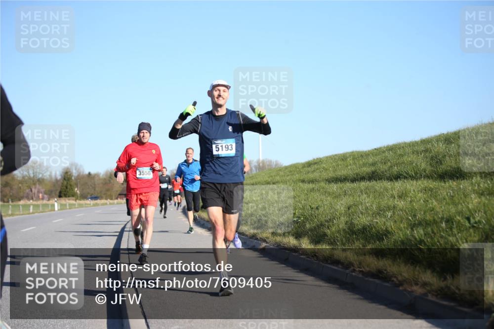 06.04.2025 - 44. Internationalen Wilhelmsburger Insellauf Jannik Wohlers http://msf.ph/oto/7609405 06.04.2025 09:23:29 Laufen 3556, 5193 meine-sportfotos.de