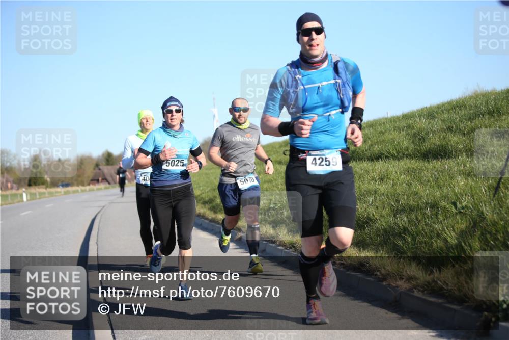06.04.2025 - 44. Internationalen Wilhelmsburger Insellauf Jannik Wohlers http://msf.ph/oto/7609670 06.04.2025 09:23:57 Laufen 40, 5025, 5070, 4259 meine-sportfotos.de