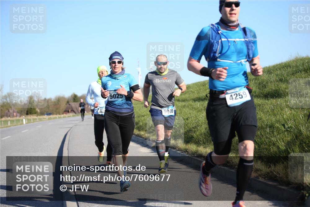 06.04.2025 - 44. Internationalen Wilhelmsburger Insellauf Jannik Wohlers http://msf.ph/oto/7609677 06.04.2025 09:23:57 Laufen 40, 5025, 4259, 5070 meine-sportfotos.de