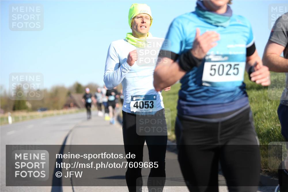 06.04.2025 - 44. Internationalen Wilhelmsburger Insellauf Jannik Wohlers http://msf.ph/oto/7609685 06.04.2025 09:23:58 Laufen 4053, 5025 meine-sportfotos.de