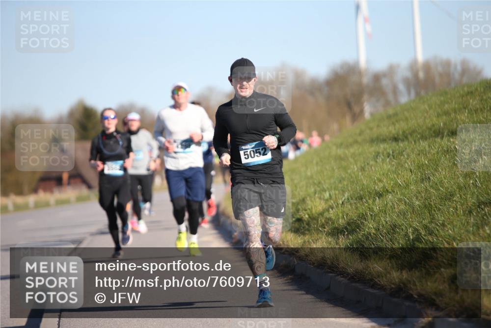 06.04.2025 - 44. Internationalen Wilhelmsburger Insellauf Jannik Wohlers http://msf.ph/oto/7609713 06.04.2025 09:24:02 Laufen 5052 meine-sportfotos.de