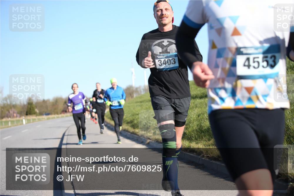 06.04.2025 - 44. Internationalen Wilhelmsburger Insellauf Jannik Wohlers http://msf.ph/oto/7609825 06.04.2025 09:24:13 Laufen 3403, 4553 meine-sportfotos.de