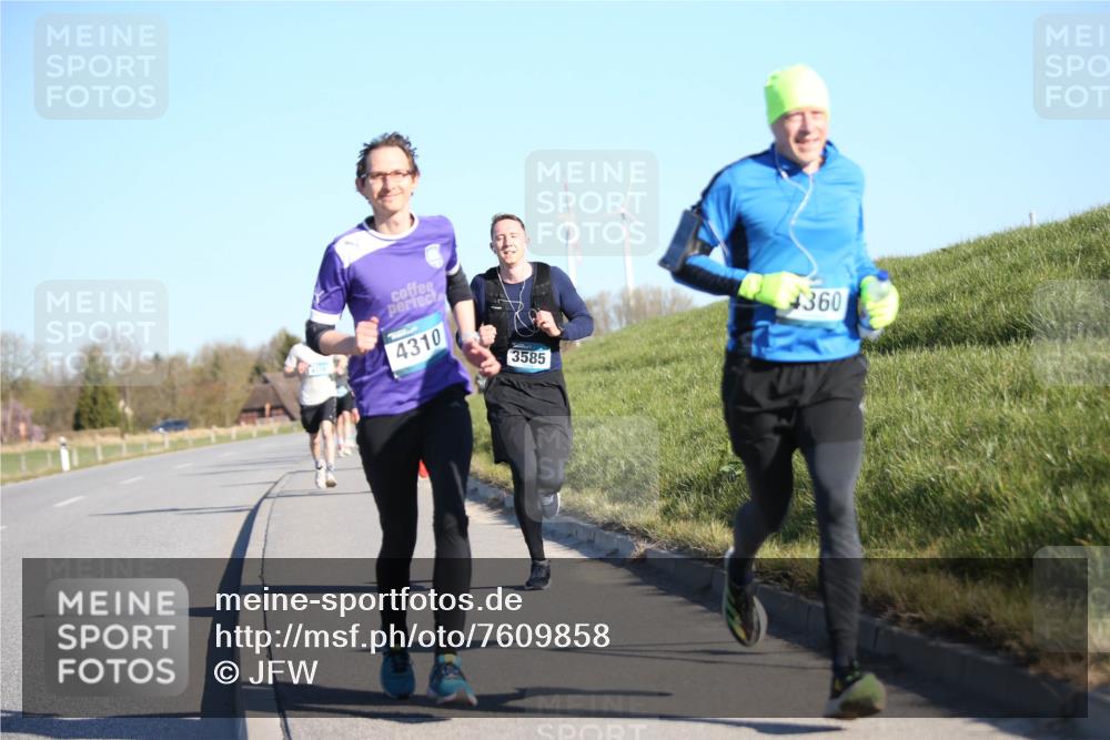 06.04.2025 - 44. Internationalen Wilhelmsburger Insellauf Jannik Wohlers http://msf.ph/oto/7609858 06.04.2025 09:24:15 Laufen 4310, 3585, 360 meine-sportfotos.de