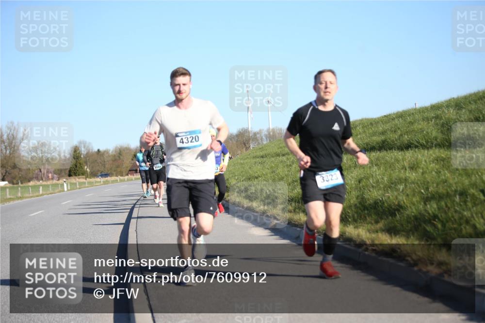 06.04.2025 - 44. Internationalen Wilhelmsburger Insellauf Jannik Wohlers http://msf.ph/oto/7609912 06.04.2025 09:24:21 Laufen 4044, 4320, 3323 meine-sportfotos.de