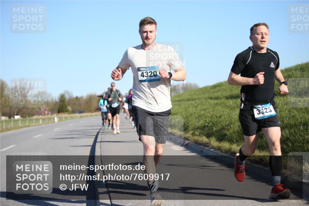 06.04.2025 - 44. Internationalen Wilhelmsburger Insellauf Jannik Wohlers http://msf.ph/oto/7609917 06.04.2025 09:24:21 Laufen 4320, 3823 meine-sportfotos.de