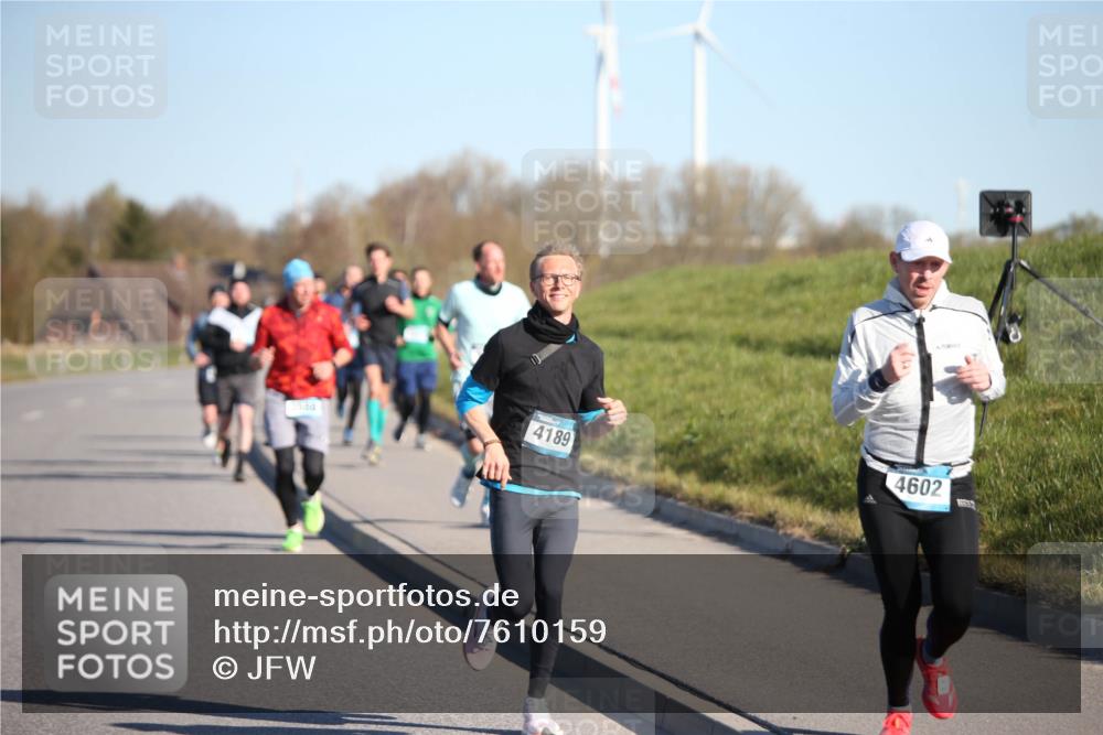 06.04.2025 - 44. Internationalen Wilhelmsburger Insellauf Jannik Wohlers http://msf.ph/oto/7610159 06.04.2025 09:25:30 Laufen 4602, 4189 meine-sportfotos.de