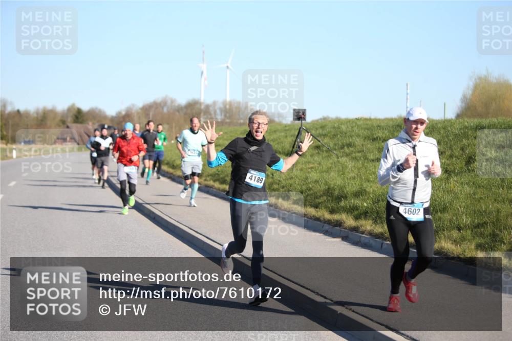 06.04.2025 - 44. Internationalen Wilhelmsburger Insellauf Jannik Wohlers http://msf.ph/oto/7610172 06.04.2025 09:25:31 Laufen 4189, 4602 meine-sportfotos.de