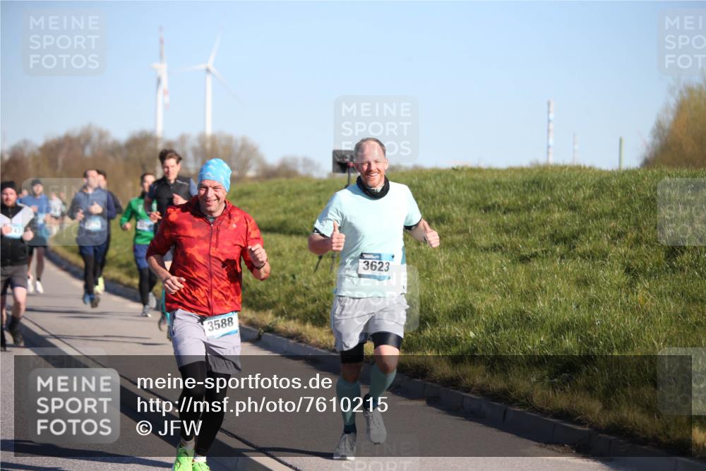 06.04.2025 - 44. Internationalen Wilhelmsburger Insellauf Jannik Wohlers http://msf.ph/oto/7610215 06.04.2025 09:25:34 Laufen 3588, 3623 meine-sportfotos.de
