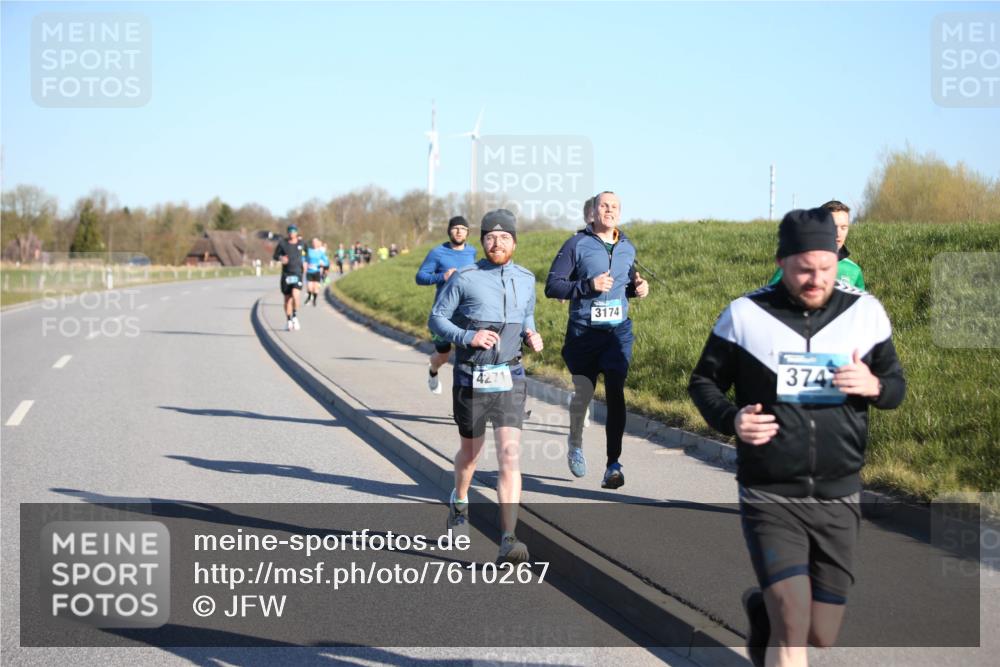 06.04.2025 - 44. Internationalen Wilhelmsburger Insellauf Jannik Wohlers http://msf.ph/oto/7610267 06.04.2025 09:25:39 Laufen 4271, 3174, 3742 meine-sportfotos.de