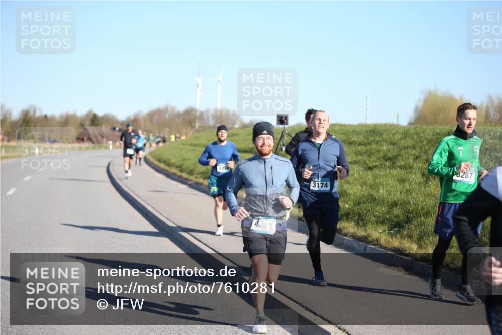 06.04.2025 - 44. Internationalen Wilhelmsburger Insellauf Jannik Wohlers http://msf.ph/oto/7610281 06.04.2025 09:25:40 Laufen 3174, 1267 meine-sportfotos.de