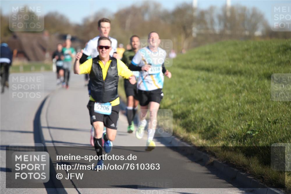 06.04.2025 - 44. Internationalen Wilhelmsburger Insellauf Jannik Wohlers http://msf.ph/oto/7610363 06.04.2025 09:25:51 Laufen 5206, 4559 meine-sportfotos.de