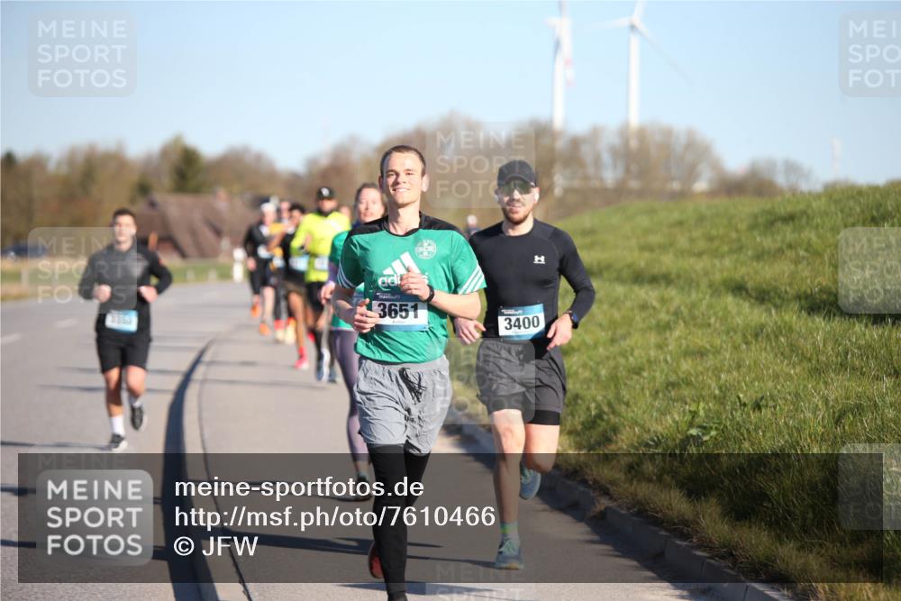 06.04.2025 - 44. Internationalen Wilhelmsburger Insellauf Jannik Wohlers http://msf.ph/oto/7610466 06.04.2025 09:26:03 Laufen 3651, 3400 meine-sportfotos.de