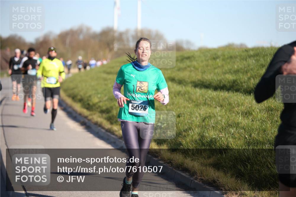 06.04.2025 - 44. Internationalen Wilhelmsburger Insellauf Jannik Wohlers http://msf.ph/oto/7610507 06.04.2025 09:26:05 Laufen 5026 meine-sportfotos.de