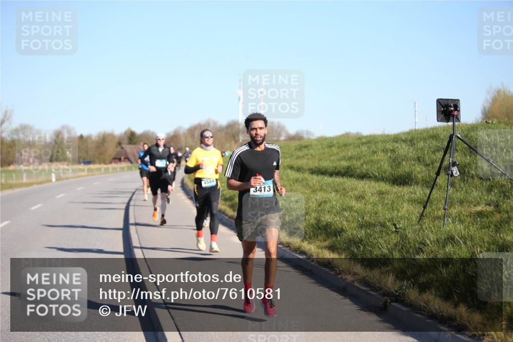 06.04.2025 - 44. Internationalen Wilhelmsburger Insellauf Jannik Wohlers http://msf.ph/oto/7610581 06.04.2025 09:26:11 Laufen 4584, 3413 meine-sportfotos.de