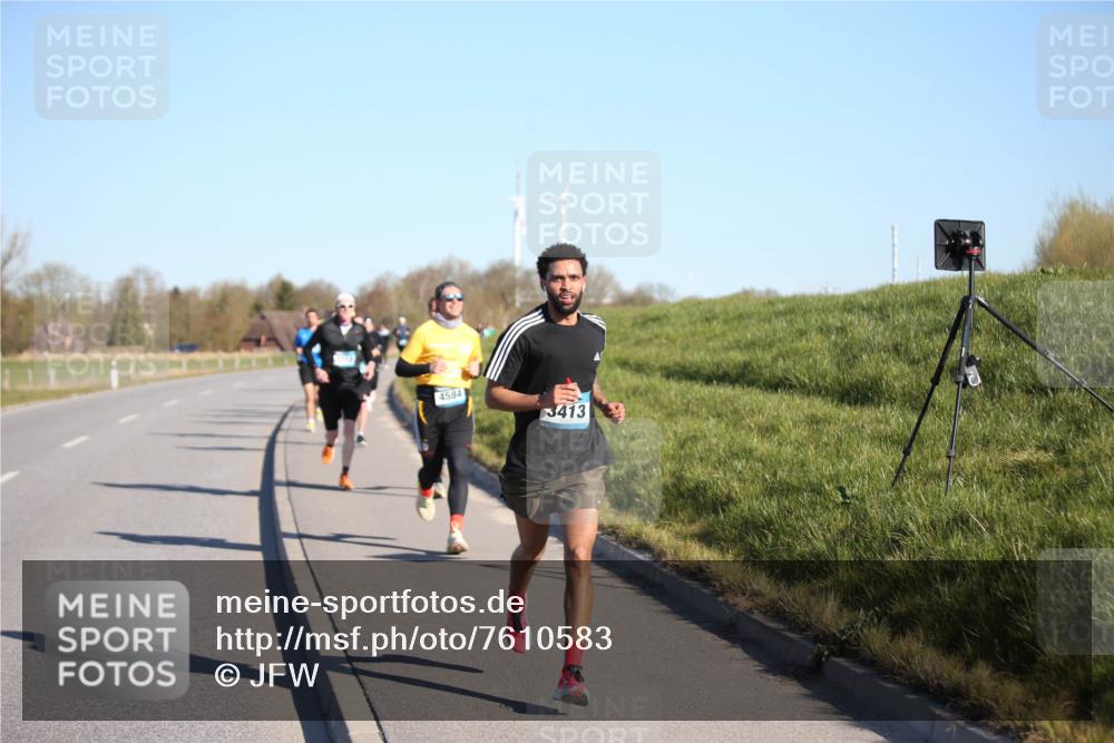 06.04.2025 - 44. Internationalen Wilhelmsburger Insellauf Jannik Wohlers http://msf.ph/oto/7610583 06.04.2025 09:26:11 Laufen 4584, 3413 meine-sportfotos.de