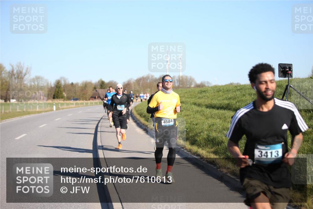 06.04.2025 - 44. Internationalen Wilhelmsburger Insellauf Jannik Wohlers http://msf.ph/oto/7610613 06.04.2025 09:26:13 Laufen 3118, 4584, 3413 meine-sportfotos.de