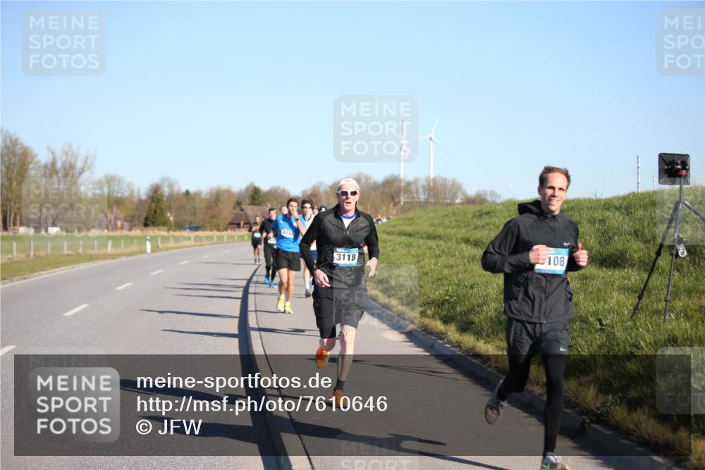06.04.2025 - 44. Internationalen Wilhelmsburger Insellauf Jannik Wohlers http://msf.ph/oto/7610646 06.04.2025 09:26:15 Laufen 4030, 3118, 108 meine-sportfotos.de