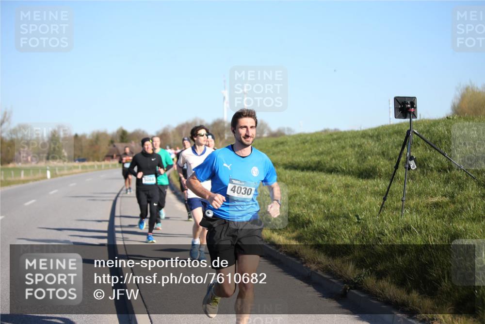 06.04.2025 - 44. Internationalen Wilhelmsburger Insellauf Jannik Wohlers http://msf.ph/oto/7610682 06.04.2025 09:26:19 Laufen 5084, 4030 meine-sportfotos.de