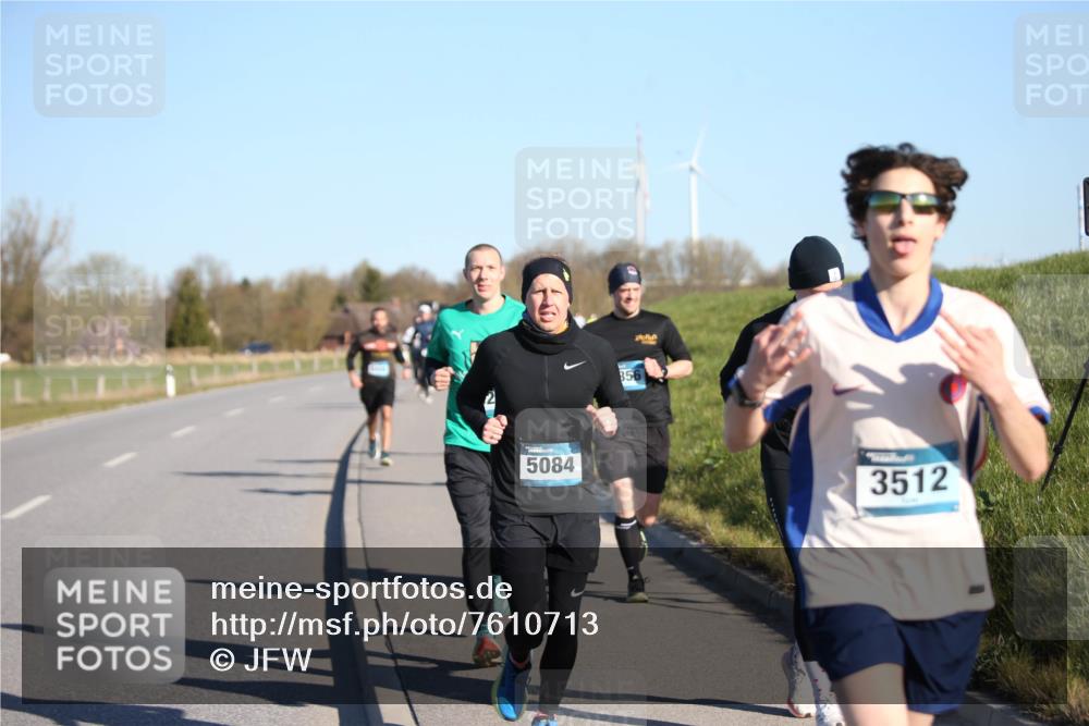 06.04.2025 - 44. Internationalen Wilhelmsburger Insellauf Jannik Wohlers http://msf.ph/oto/7610713 06.04.2025 09:26:21 Laufen 5084, 856, 3512 meine-sportfotos.de