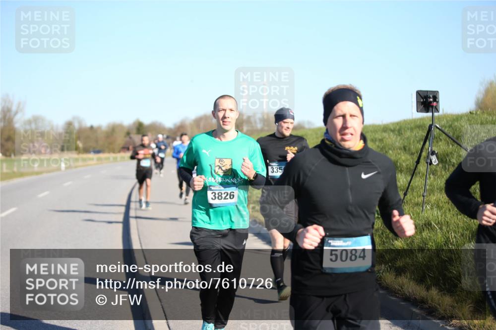 06.04.2025 - 44. Internationalen Wilhelmsburger Insellauf Jannik Wohlers http://msf.ph/oto/7610726 06.04.2025 09:26:22 Laufen 3826, 335, 5084 meine-sportfotos.de