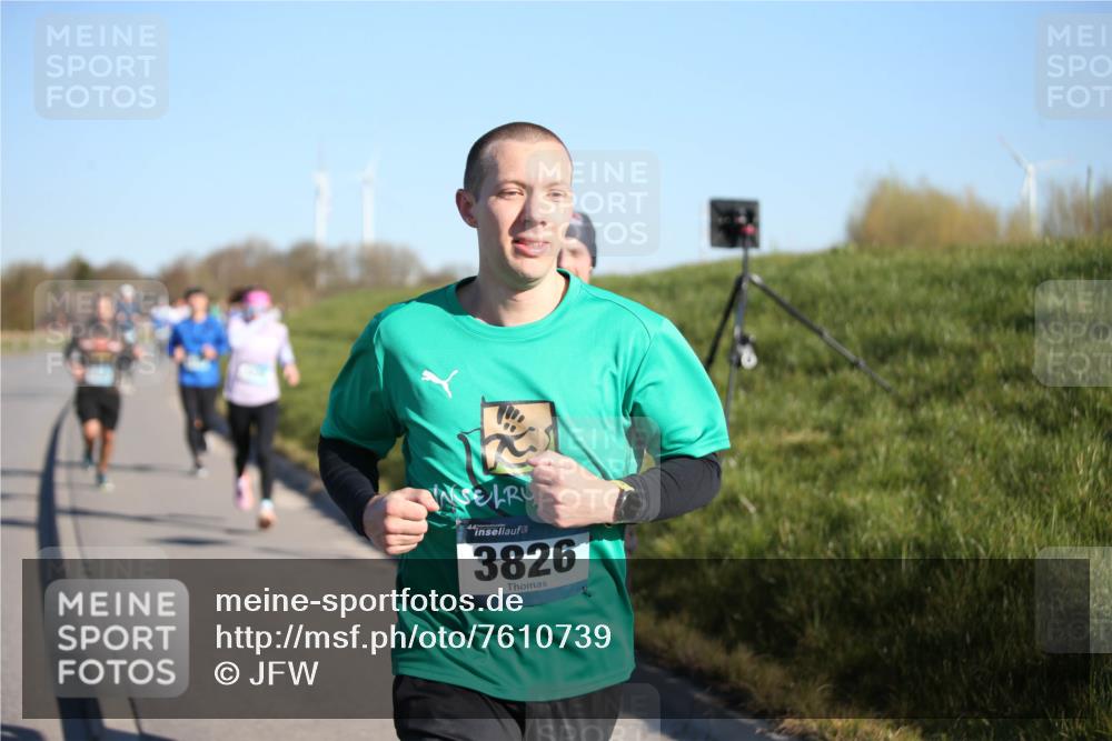 06.04.2025 - 44. Internationalen Wilhelmsburger Insellauf Jannik Wohlers http://msf.ph/oto/7610739 06.04.2025 09:26:23 Laufen 3826 meine-sportfotos.de