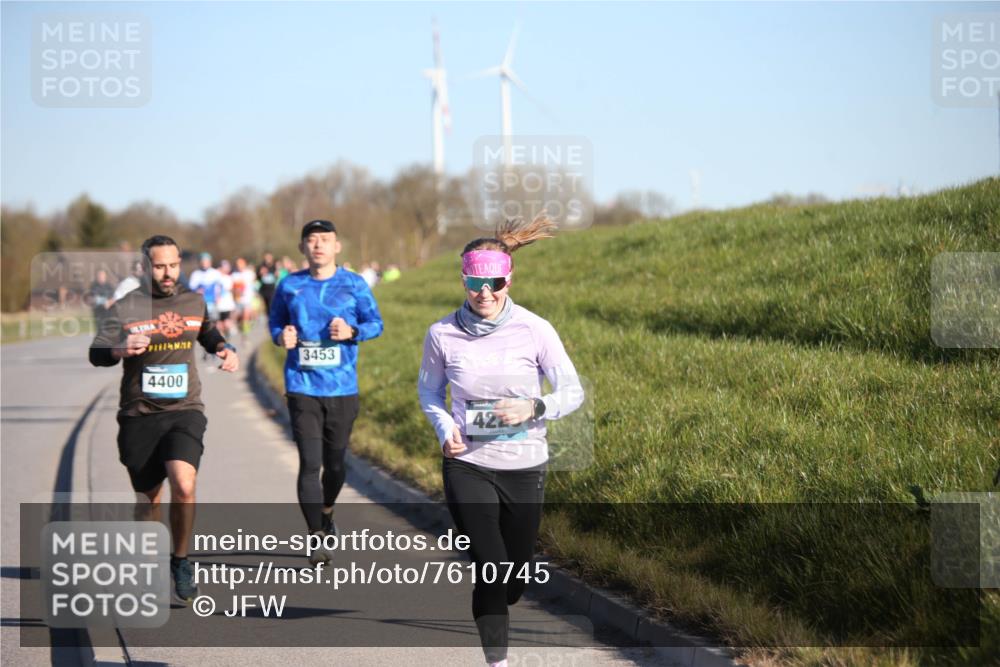 06.04.2025 - 44. Internationalen Wilhelmsburger Insellauf Jannik Wohlers http://msf.ph/oto/7610745 06.04.2025 09:26:24 Laufen 4400, 3453, 422 meine-sportfotos.de