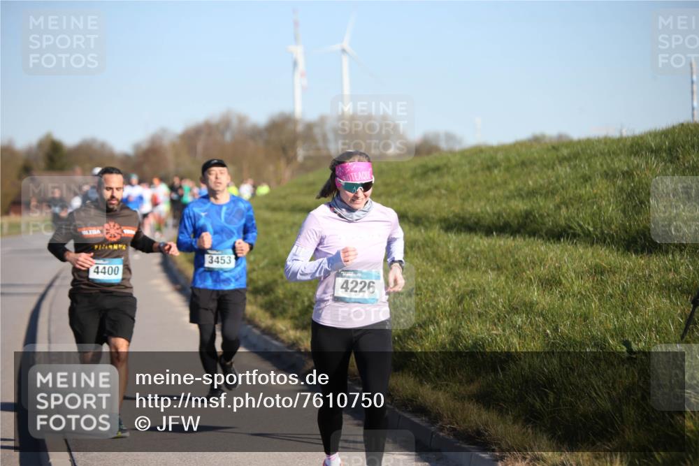 06.04.2025 - 44. Internationalen Wilhelmsburger Insellauf Jannik Wohlers http://msf.ph/oto/7610750 06.04.2025 09:26:24 Laufen 4400, 3453, 4226 meine-sportfotos.de
